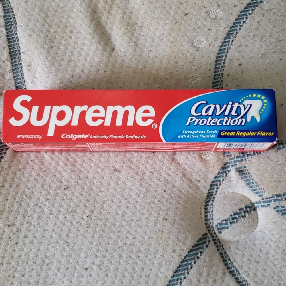 Supmere toothpaste